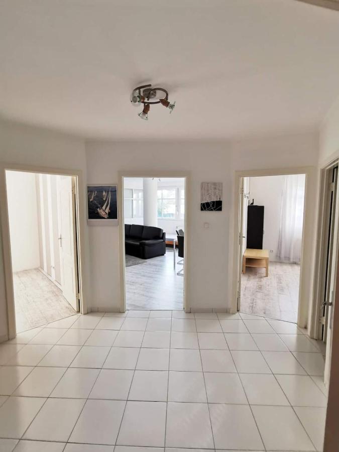 בודפשט Bright, Spacious Apartment 3 Bedroom, Garage מראה חיצוני תמונה