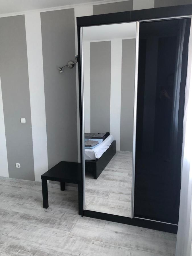 בודפשט Bright, Spacious Apartment 3 Bedroom, Garage מראה חיצוני תמונה